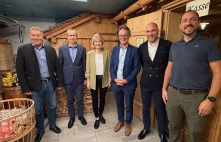 ROKJ - St.Gallen - Appenzell
Christoph Schneider, Rolf Bereuter, Iren Kuhn, Ueli Manser, André Scherrer, Philipp Sennhauser